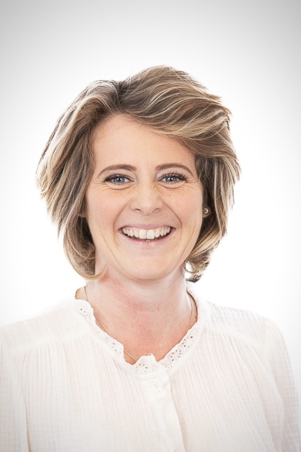 Nadine Schott