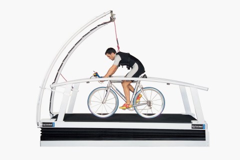 h/p/cosmos oversize treadmill for cycling, performance diagnostics & biomechanical analysis