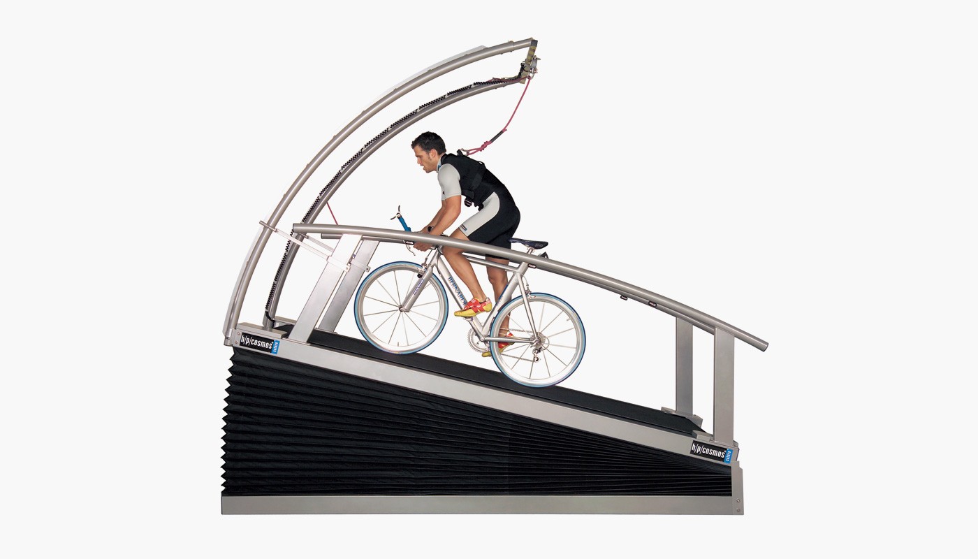 h/p/cosmos oversize treadmill for cycling, performance diagnostics & biomechanical analysis
