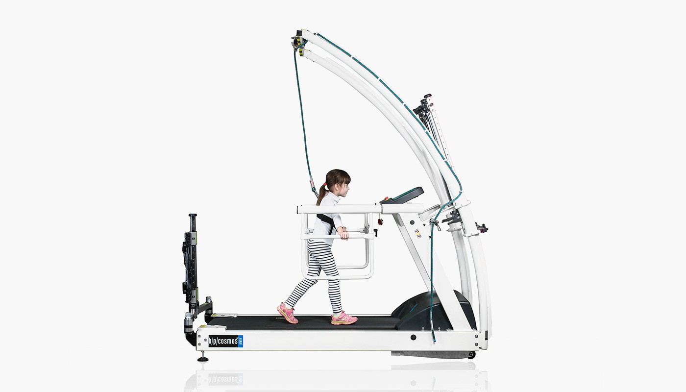 h/p/cosmos treadmill pluto with paediatric handrail