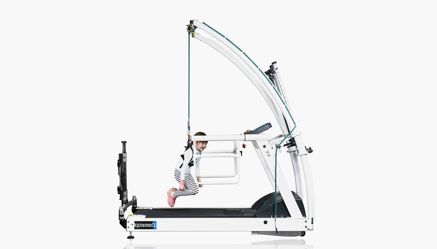 h/p/cosmos treadmill pluto with paediatric handrail